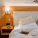 Hotel Schuetzenhof 3*